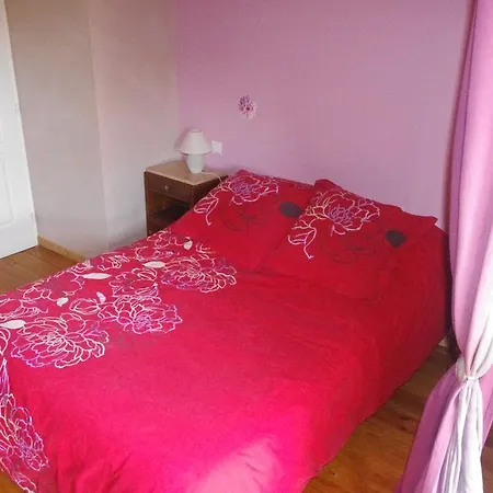 Chambres D'hotes Et Gite Sous La Tonnelle * Saint-Julien-des-Landes