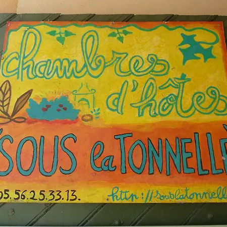 Chambres D'hotes Et Gite Sous La Tonnelle